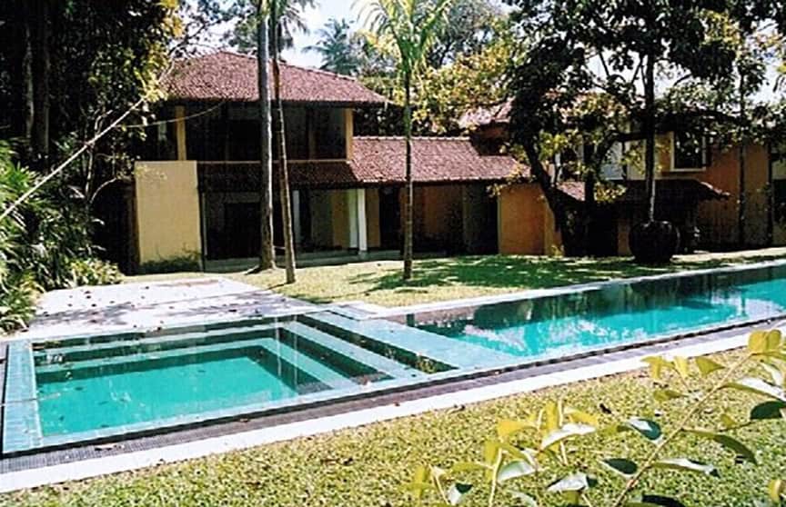 Mr. Sarinda Unambuwe